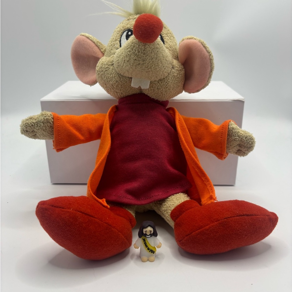 Vintage Disney World Cinderella Jaq the Mouse Beanbag Plushie